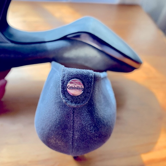 Calvin Klein Open Toe Pumps - Picture 7 of 9